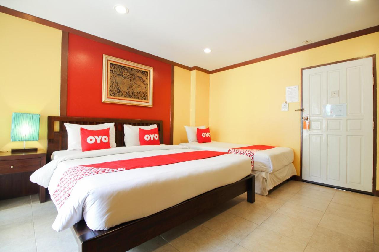 Oyo 434 Boonsiri Place Hotel Бангкок Экстерьер фото